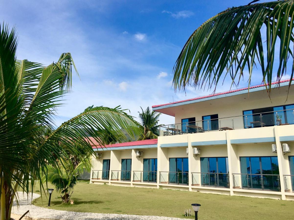 W Golf Resort Oslob Dış mekan fotoğraf
