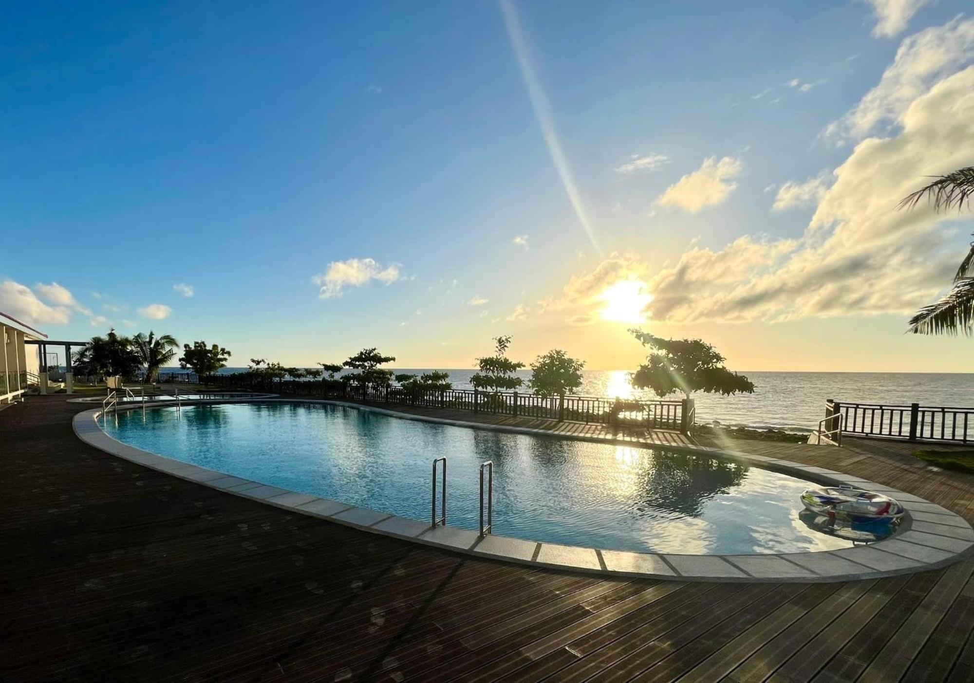 W Golf Resort Oslob Dış mekan fotoğraf