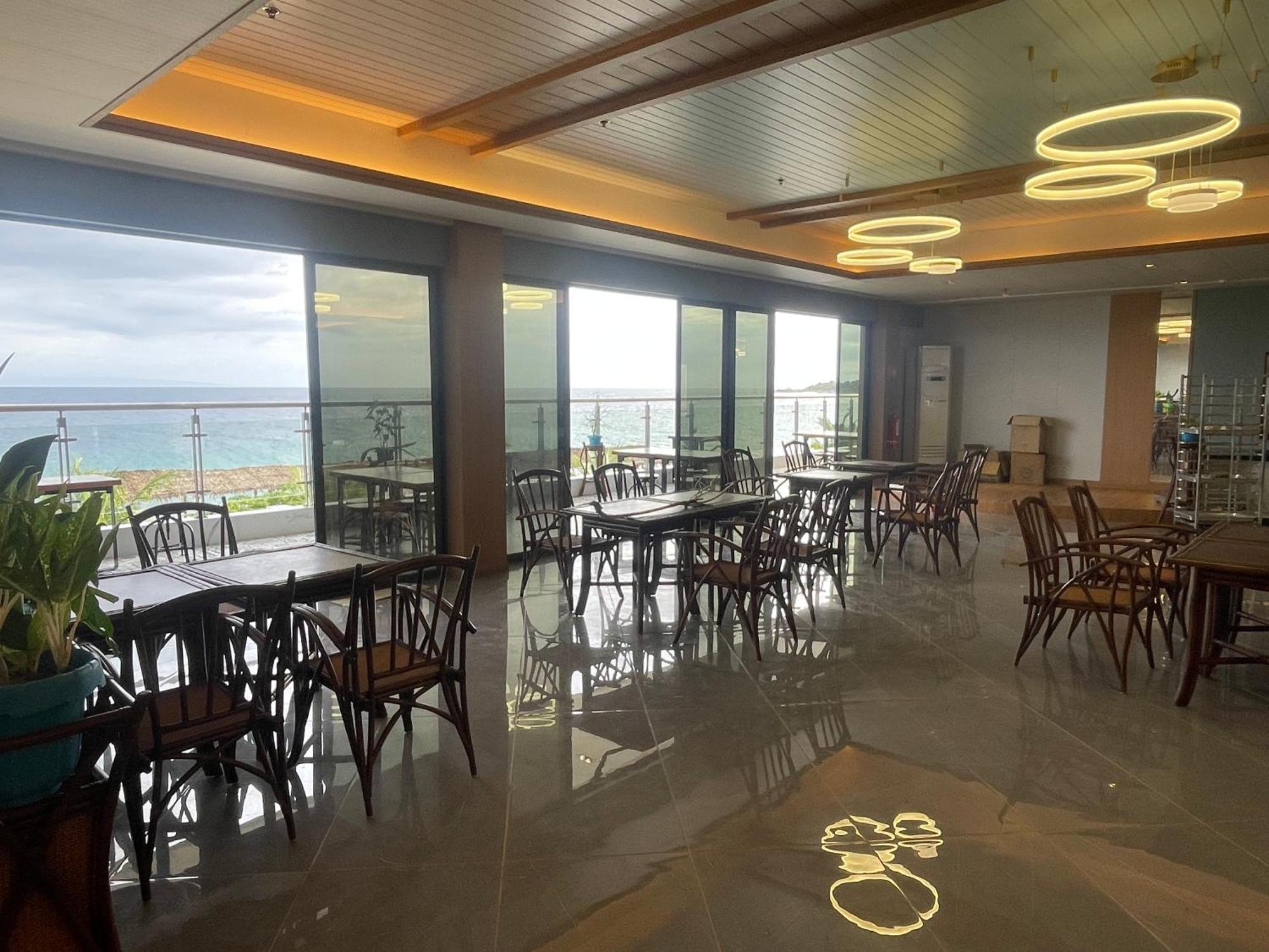W Golf Resort Oslob Dış mekan fotoğraf
