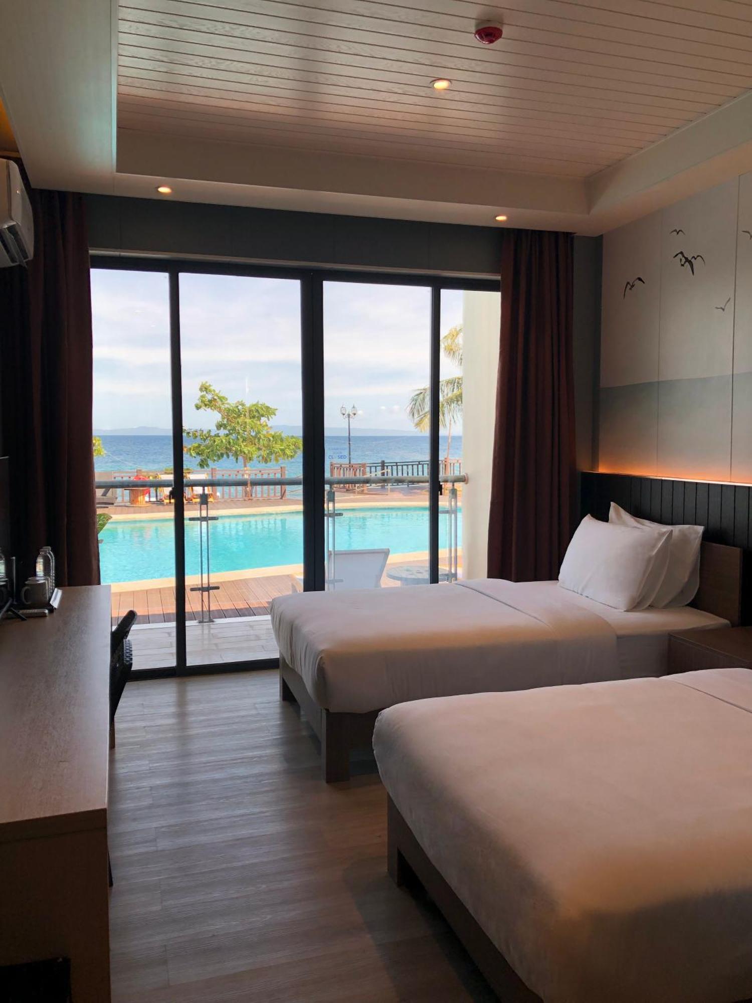 W Golf Resort Oslob Dış mekan fotoğraf