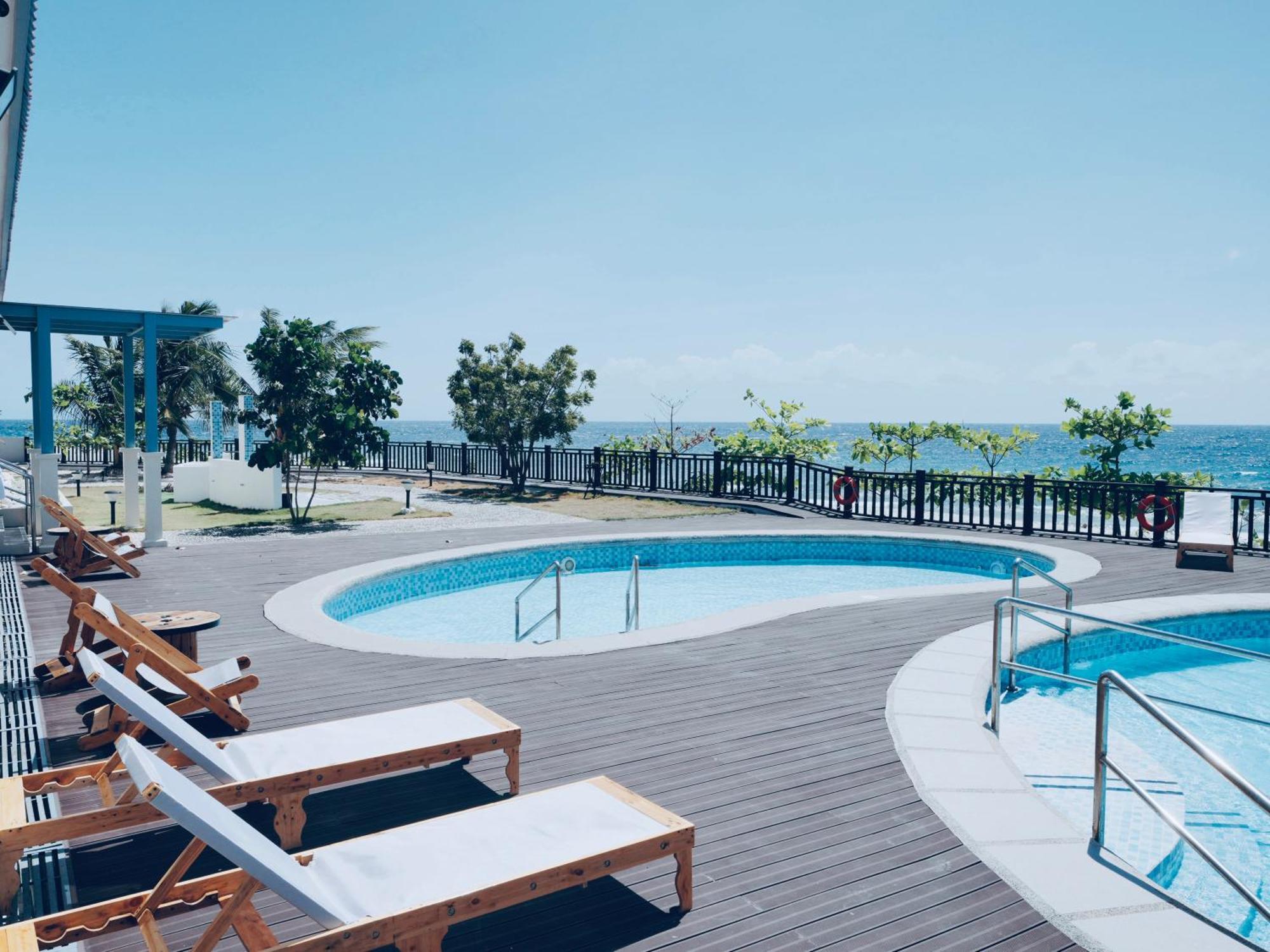 W Golf Resort Oslob Dış mekan fotoğraf